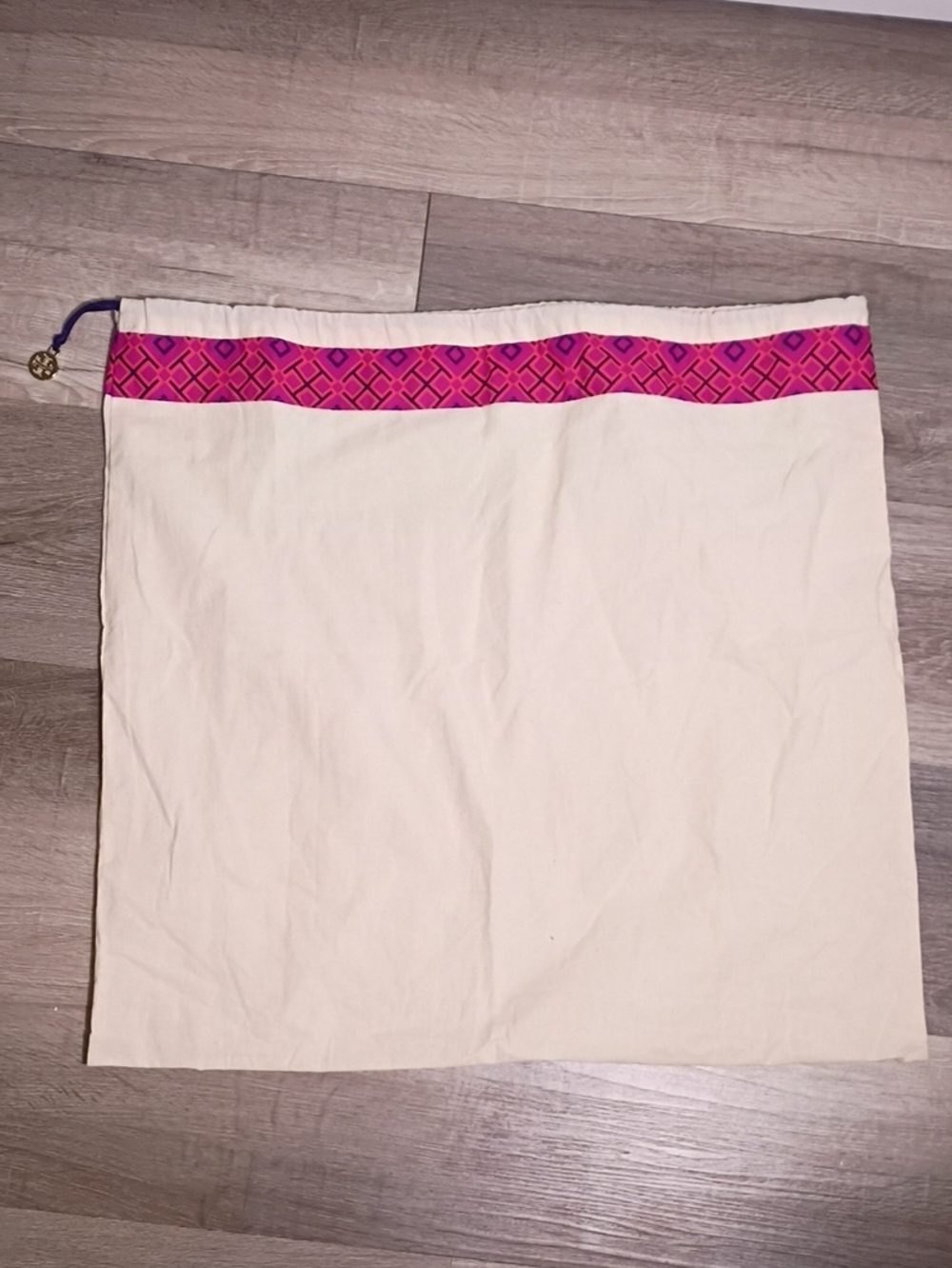 Tory Burch Cream Dust‎ bag